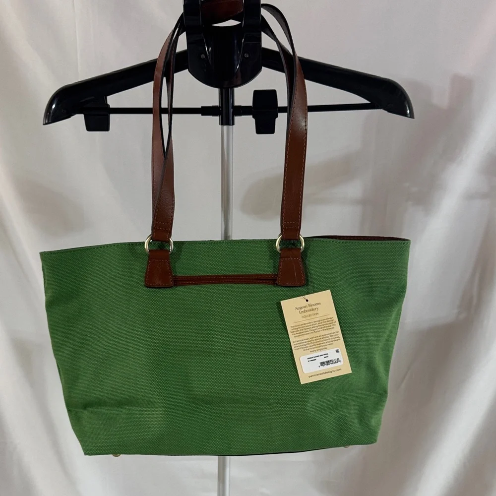 Patricia Nash Aegean Blooms embroidery collection tote bag w/matching coin purse - Picture 2 of 8